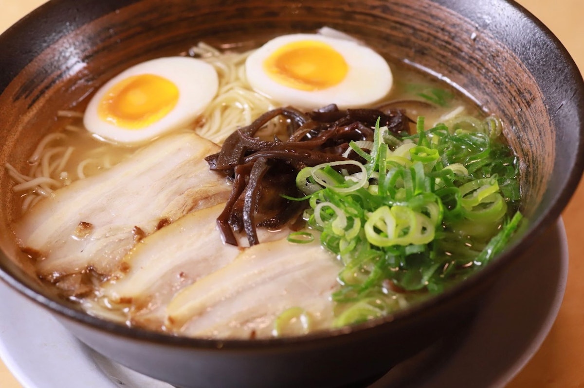豚骨ラーメン